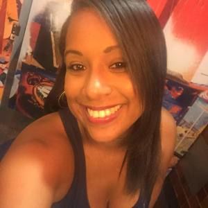 Meet your Posher, Yolanda